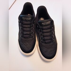 Skechers Black Quilted Men's Shoes